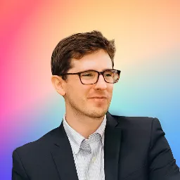 Alex Hooley headshot